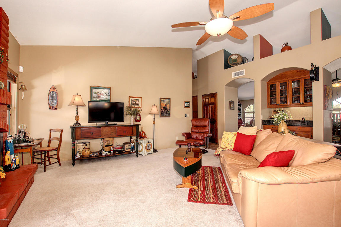 9603 W Menadota Dr Peoria AZ Open Living 2